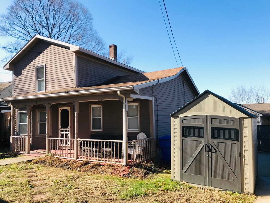 Primary Photo - 9 Spring St