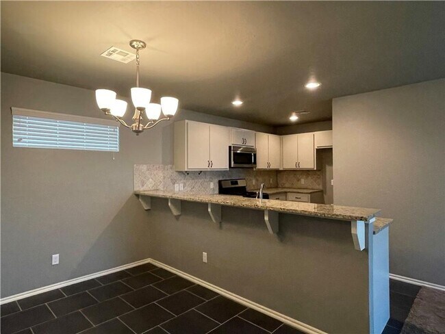 Foto del edificio - Lovely 3 Bedroom 2 Bath Home in Moore Schools