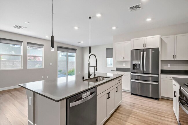Foto del edificio - Spring Valley Modern 3 Bedroom Home In A Gated Community!