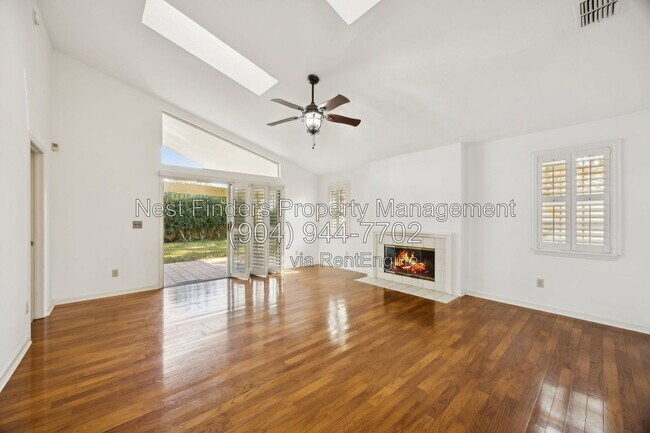 Building Photo - 4063 Mizner Ct