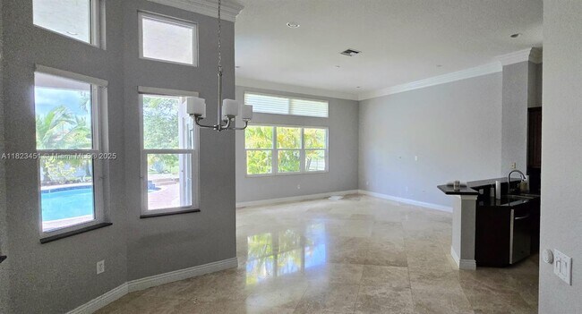 Foto del edificio - 15066 SW 39th St