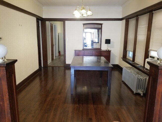 Foto del edificio - 4520 N Christiana Ave