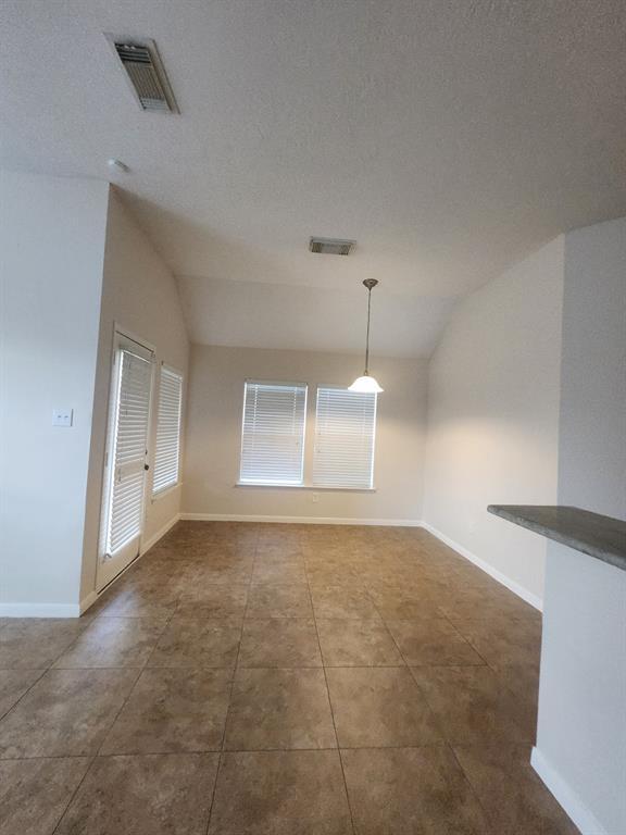 Foto del edificio - 19202 Heather Springs Ln