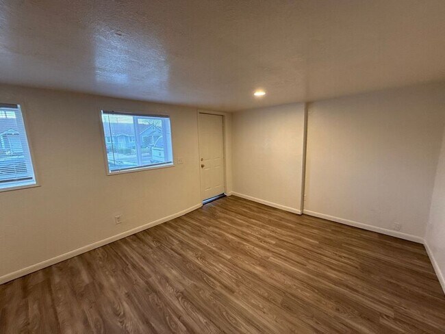 Foto del edificio - 1135 SE Salem Ave