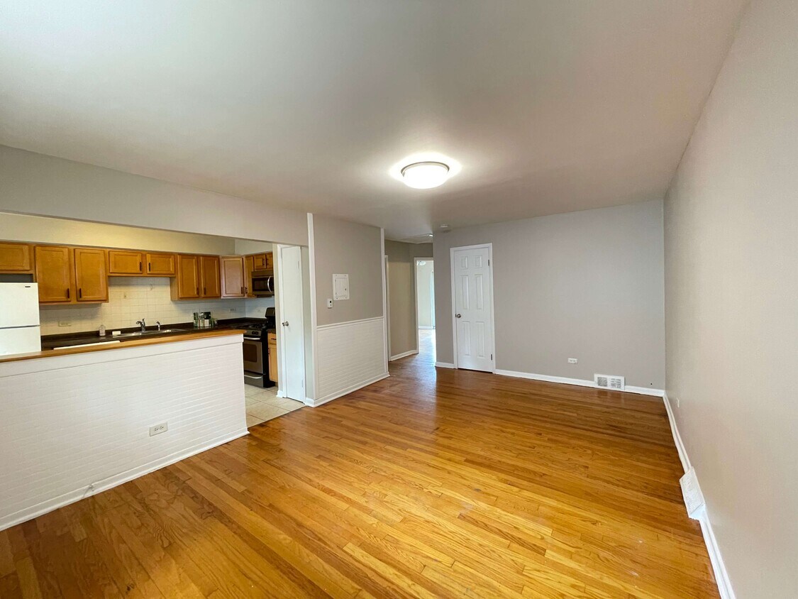 565 Sidney Ave Unit B, Glendale Heights, IL 60139 565 Sidney Ave