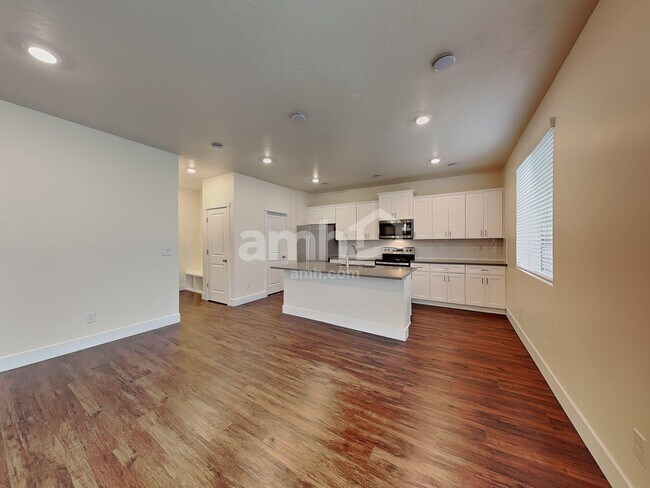 Foto del edificio - 1317 E Old Mesquite St