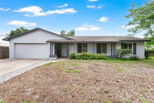 Building Photo - 8644 Sandberry Blvd