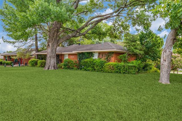 Foto del edificio - 6606 E Mockingbird Ln