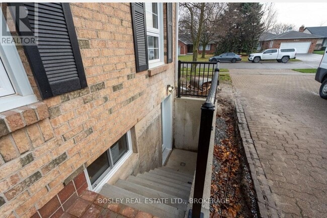 Building Photo - 30 The Promenade