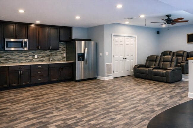 Building Photo - 5801 Sand Pebble Pl
