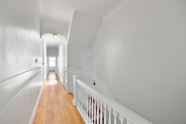 Foto del edificio - 263-267 South Van Ness Avenue, Unit 265