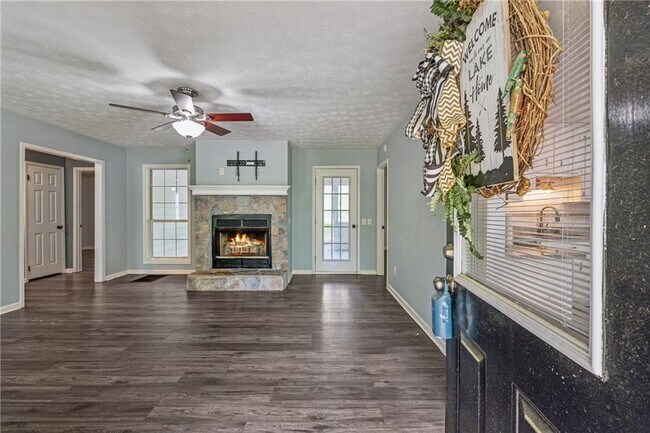 Foto del edificio - 4710 Pilgrim Point Rd