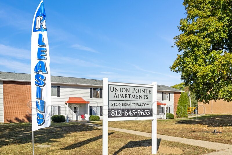 1800 N 6th 1/2 St Unit 21C, Terre Haute, IN 47804 Condo for Rent in