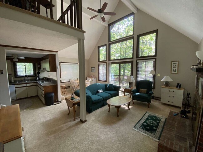 Foto del edificio - 2829 Hopkins Dr