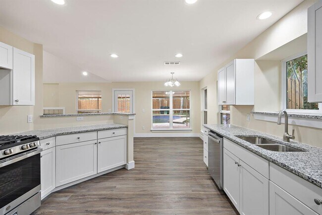 Foto del edificio - 507 Deercreek Ln