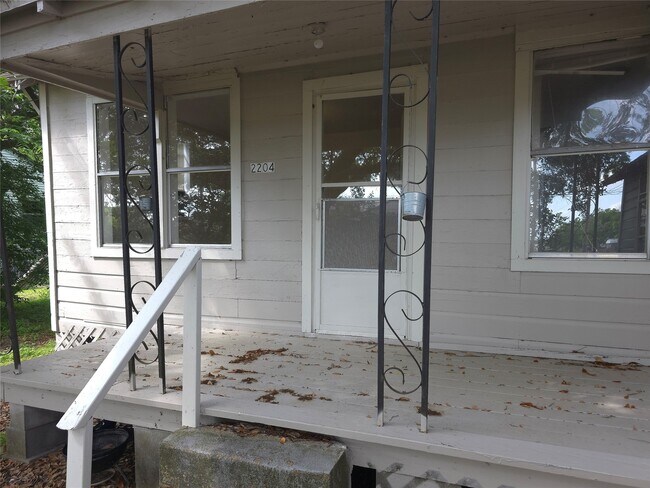 Foto del edificio - 2204 State Hwy 3