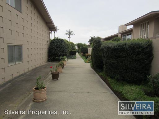 Building Photo - 715 S Bradley Rd