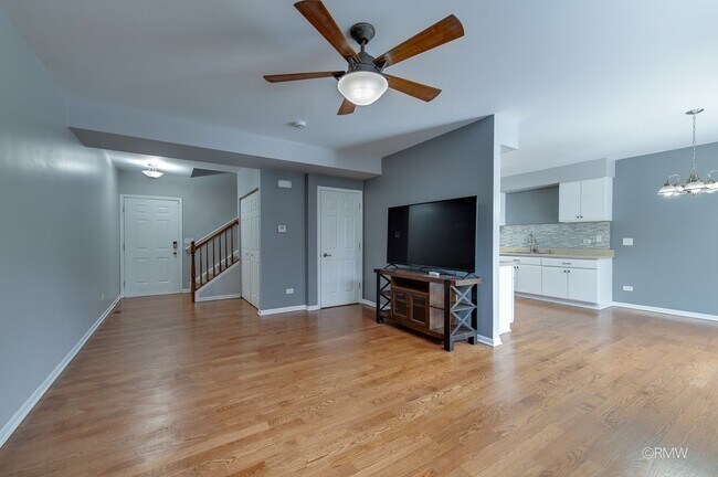 Foto del edificio - 16556 Willow Walk Dr