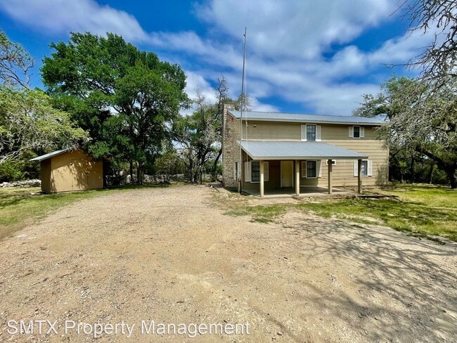 Building Photo - 3 br, 2.5 bath House - 919 Piedras Pass