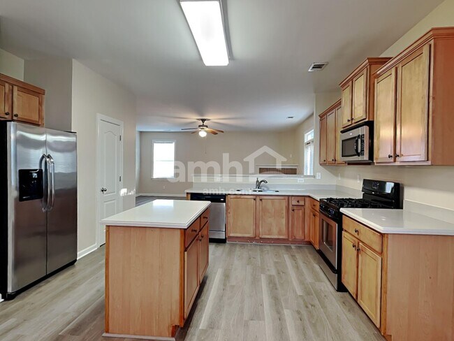 Foto del edificio - 1205 Ethans Way