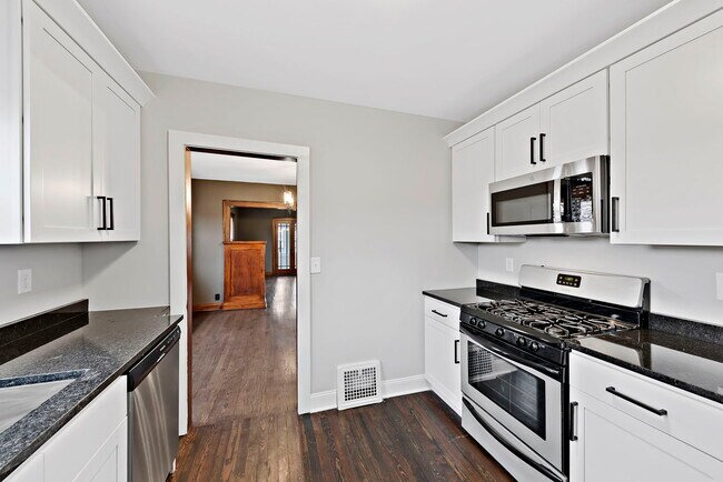 Foto del edificio - 544 S Schuyler Ave
