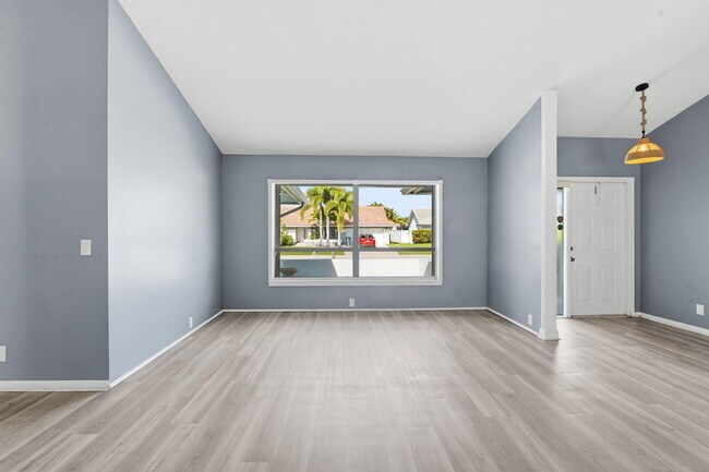 Foto del edificio - 9284 Laurel Green Dr