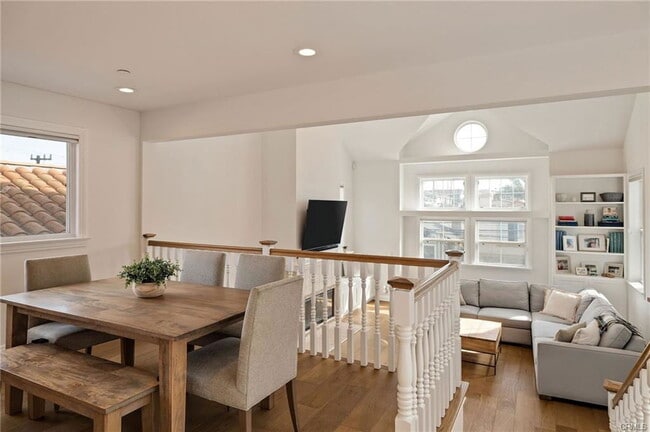 Foto del edificio - 1743 Havemeyer Ln