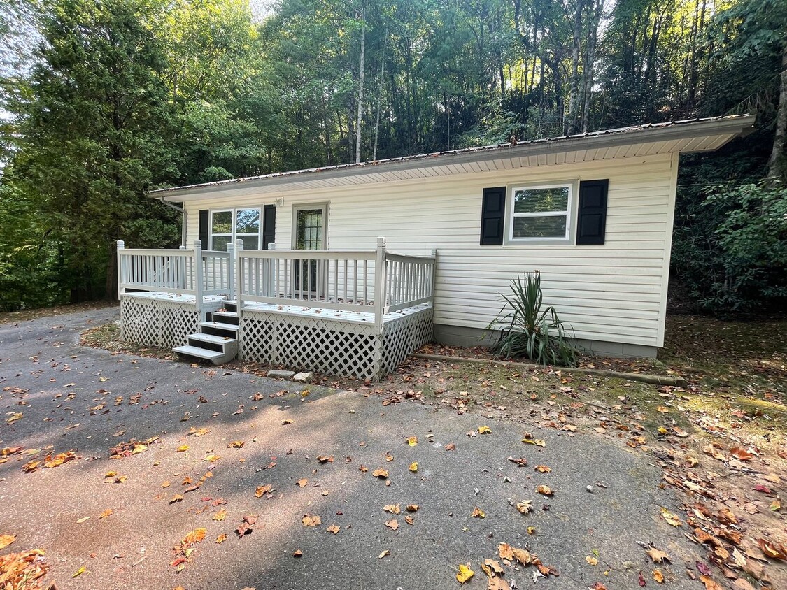 Primary Photo - Downtown Remodeled two bedroom