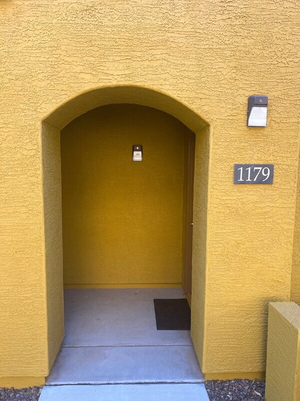 Photo - 900 S 94th St Apartment