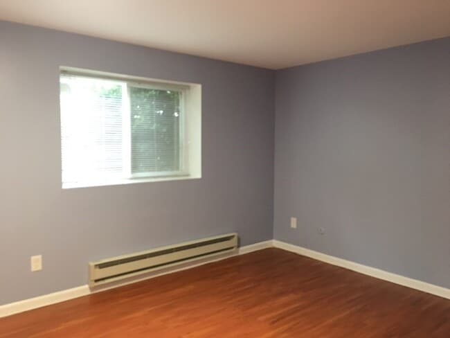 Building Photo - 61 Fairmount St