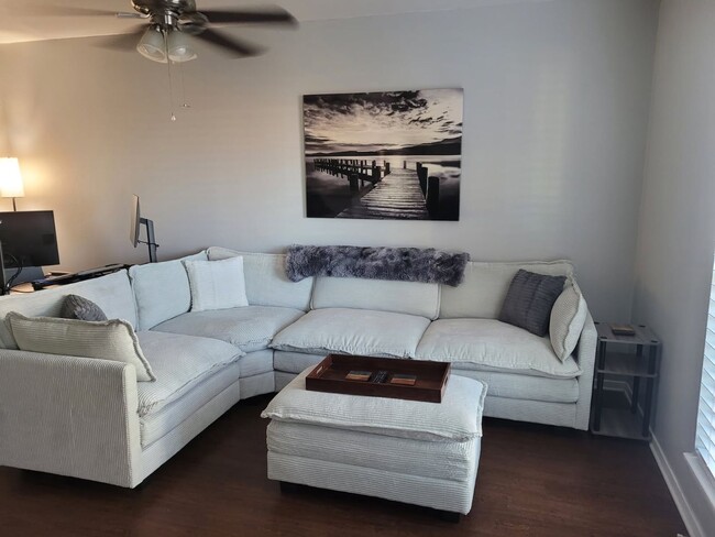 Photo - Downtown Grapevine-EXCELLENT LOCATION Apartment