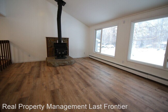 Foto del edificio - 3 br, 2 bath House - 22554 McManus Dr