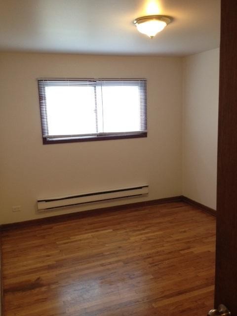 Building Photo - 2 bedroom in Elgin IL 60123