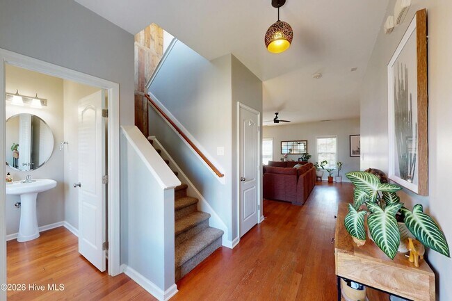 Foto del edificio - 345 Shepherd Trail
