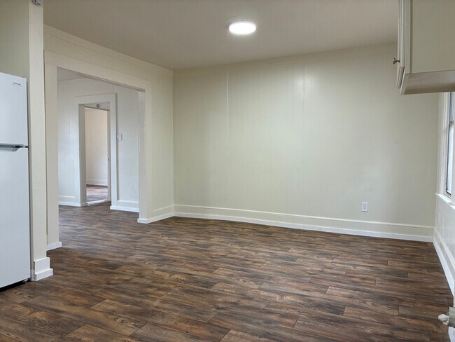 Foto del edificio - 626 W Trotter St