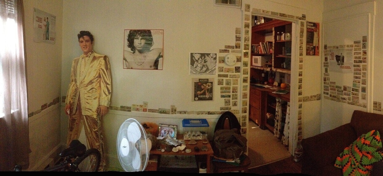 Living room panoramic - 740 South Beech Street