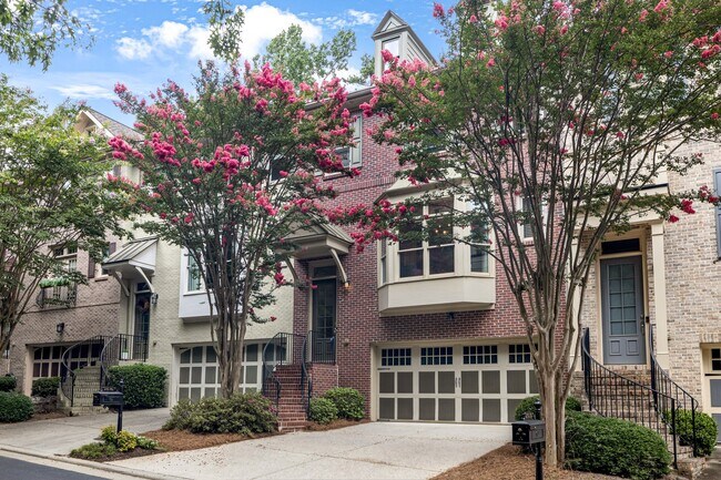 Foto del edificio - 2614 Long Pointe