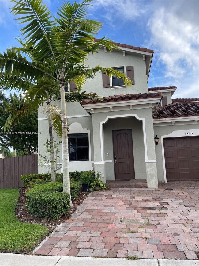 Foto del edificio - 15382 SW 173rd Ln