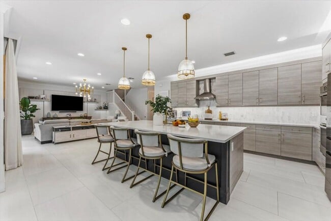 Building Photo - 15398 Sandy Beach Terrace