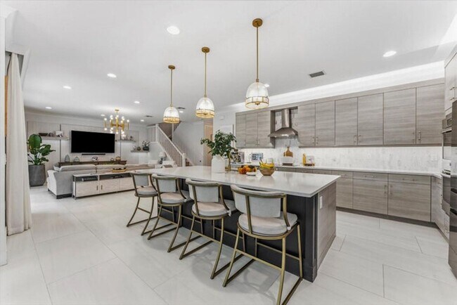 Foto del edificio - 15398 Sandy Beach Terrace