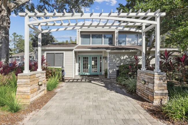 Foto del edificio - The Pointe at Carrollwood