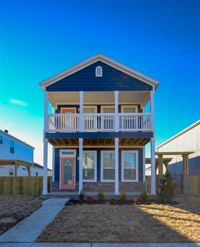 Photo - 641 N Keats Dr House