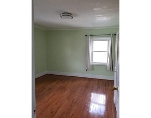 Building Photo - 8 Greenwood St