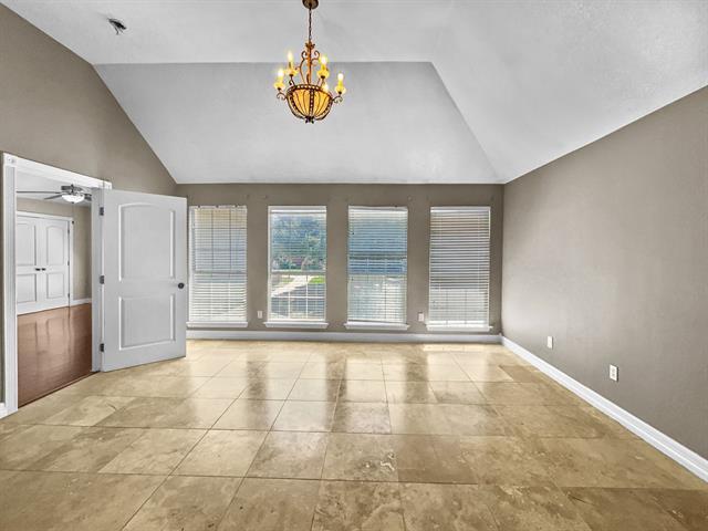 Foto del edificio - 2132 Cliffside Dr