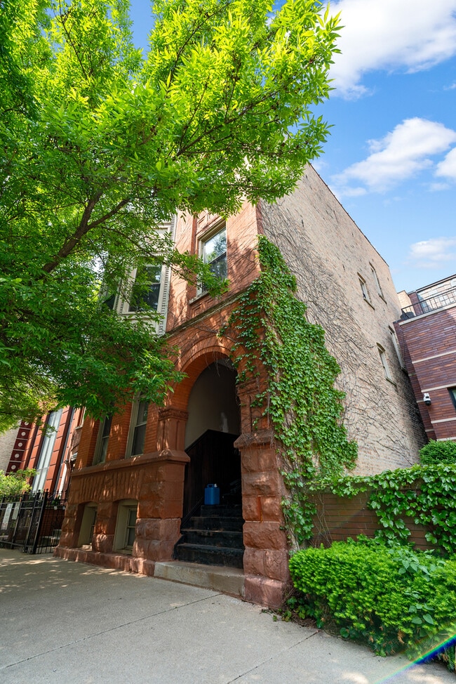 Building Photo - 524 N Armour St