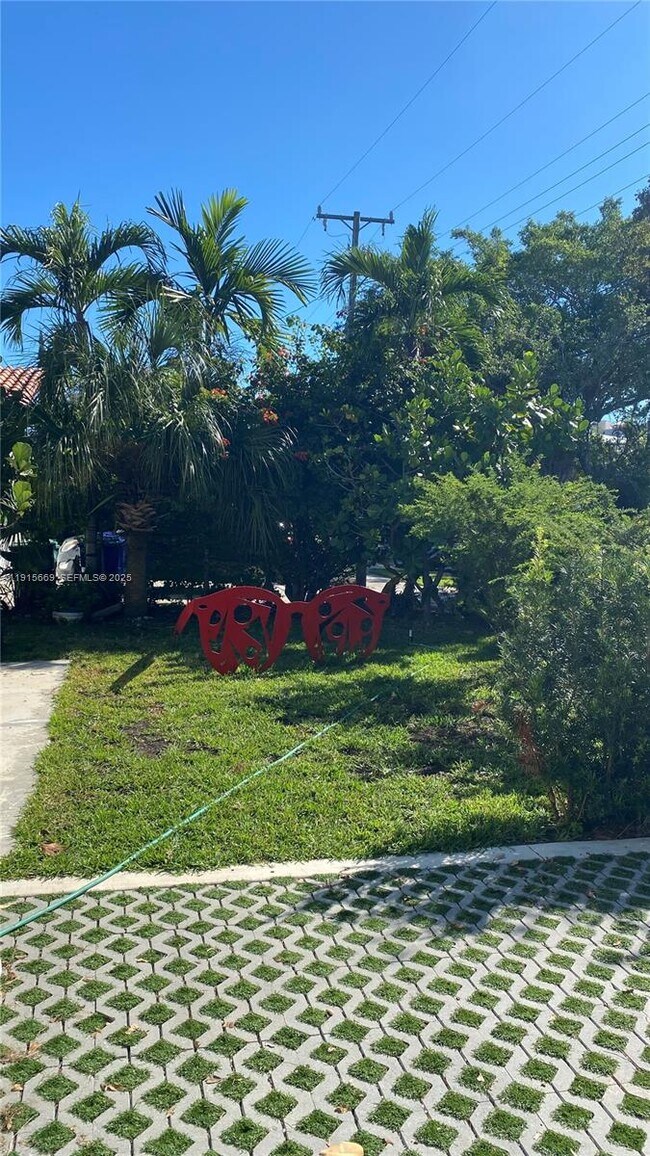 Foto del edificio - 1277 SW 19th St