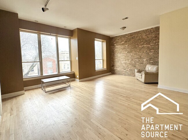 Foto del edificio - 1549 S Christiana Ave