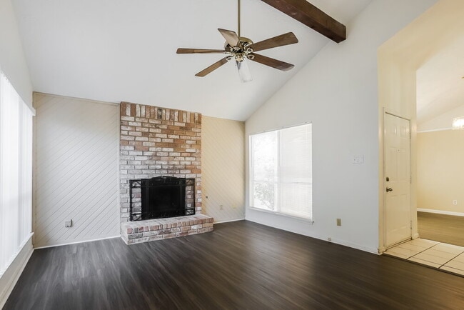 Building Photo - 11807 Gatlinburg Dr