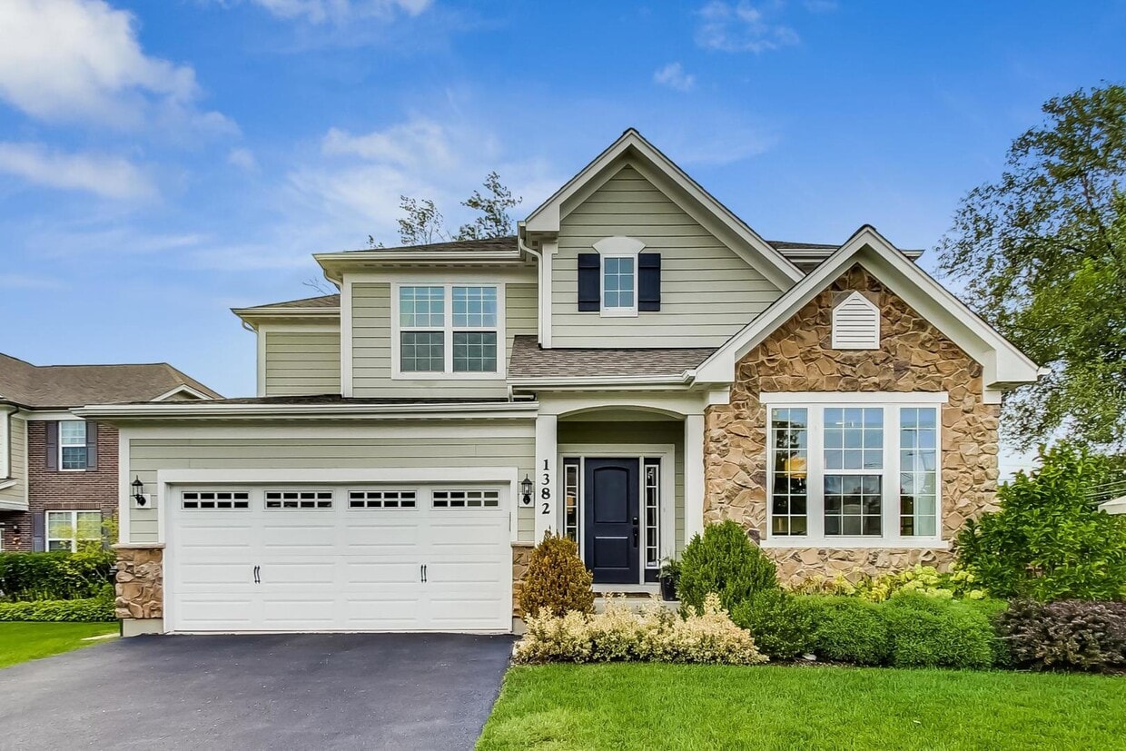 Primary Photo - 1382 Kensington Ct