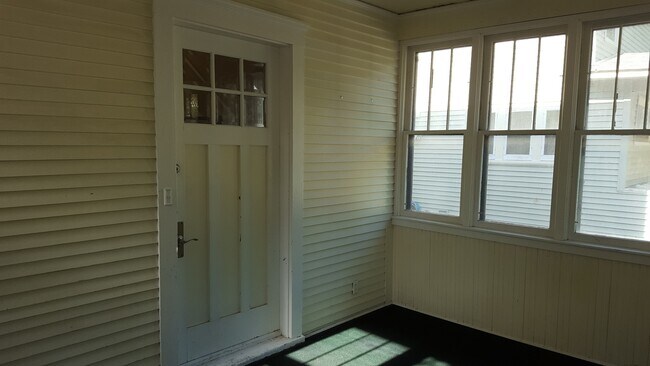 Foto del edificio - 1005 1st St SW